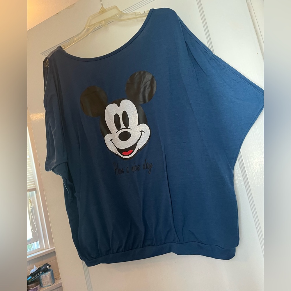 Dolman Sleeve Mickey Shirt XXL